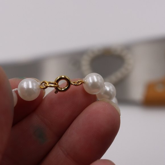 Set of 2 Children size Faux Pearl Bracelet & Earrings Set. - Picture 7 of 7